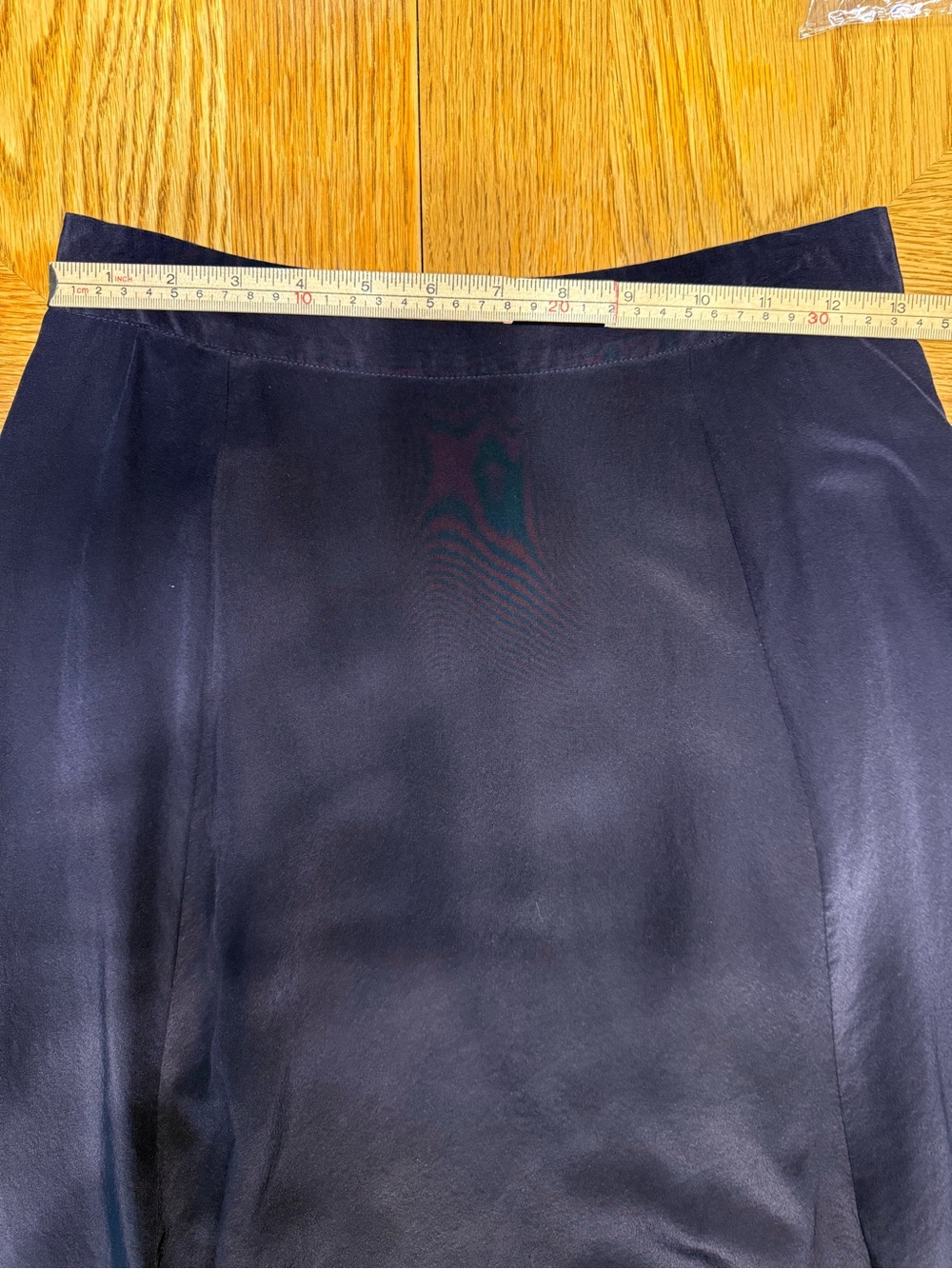 Vintage J. Crew 90s 100% Silk Navy A-Line Midi Skirt Size 2 Minimalist - Picture 10 of 11